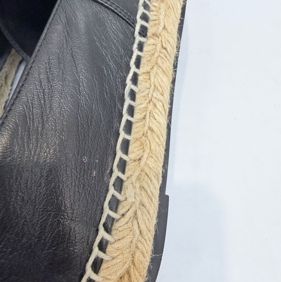 Chanel 黑羊皮雙C漁夫平底鞋38號-15
