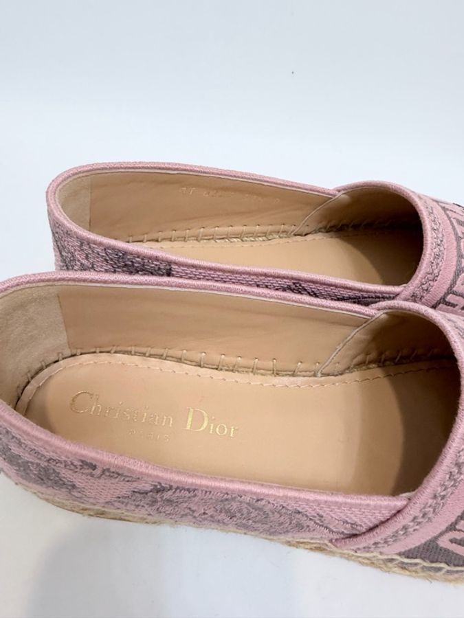 Dior 粉刺繡老虎漁夫平底鞋 37.5號-17