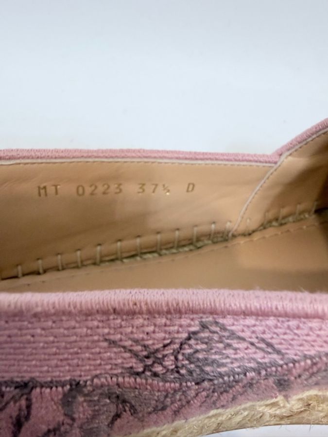 Dior 粉刺繡老虎漁夫平底鞋 37.5號-18