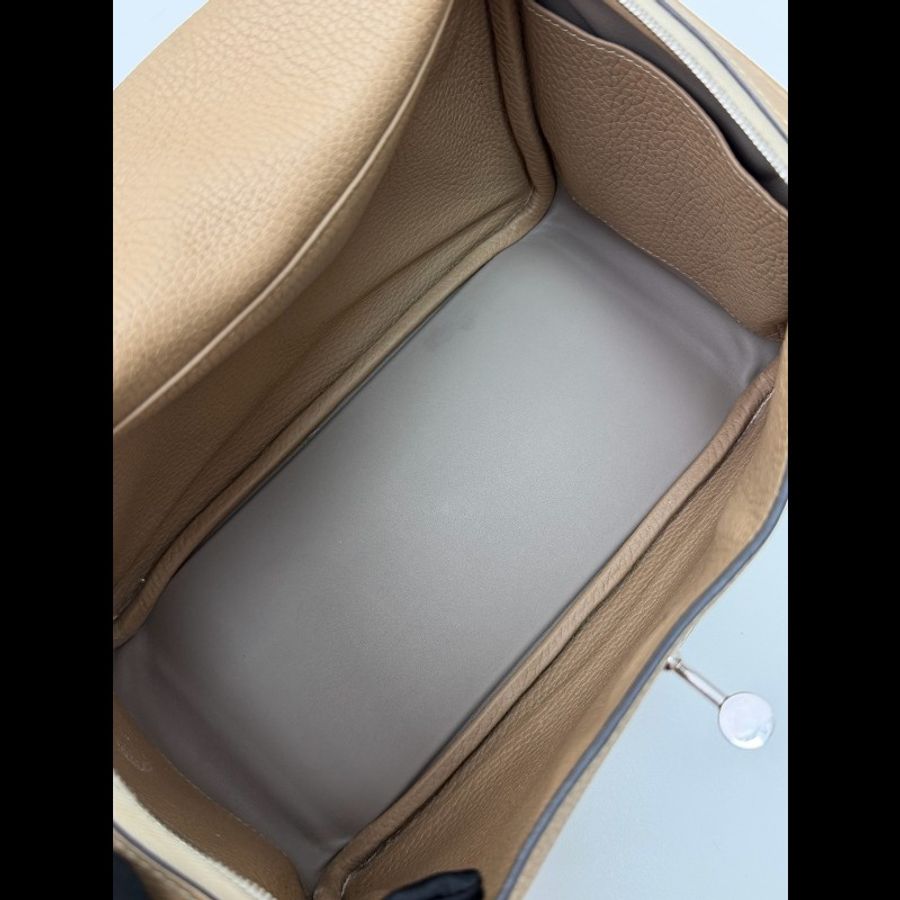Hermès Lindy 26 4B餅乾色 TC牛皮銀扣 Z刻-7