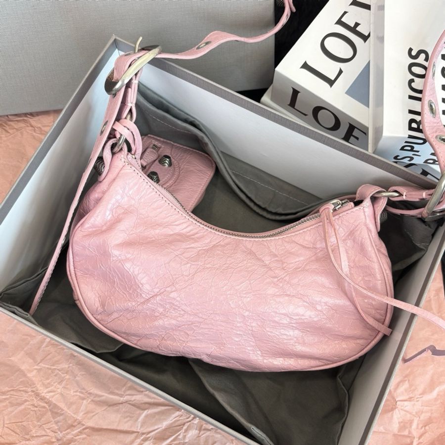 Balenciaga 巴黎世家 Le Cagole 粉色xs機車包月牙包腋下包-3