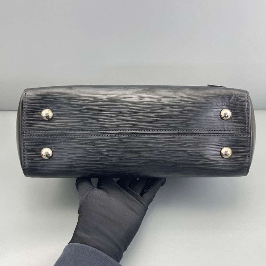 Louis Vuitton cluny 中號黑色水波纹-3