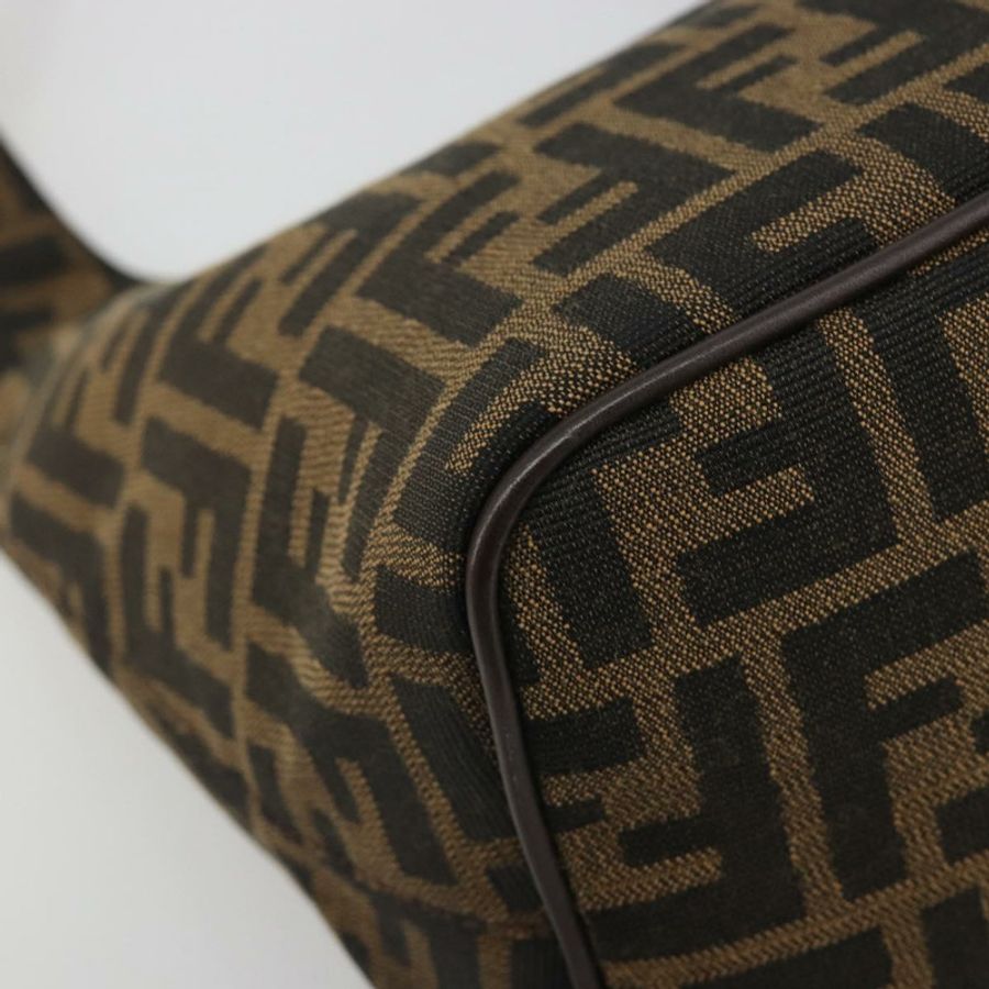 【日本直送】FENDI Zucca帆布Mamma Baguette單肩包 棕色/黑色 正品 196011V-14