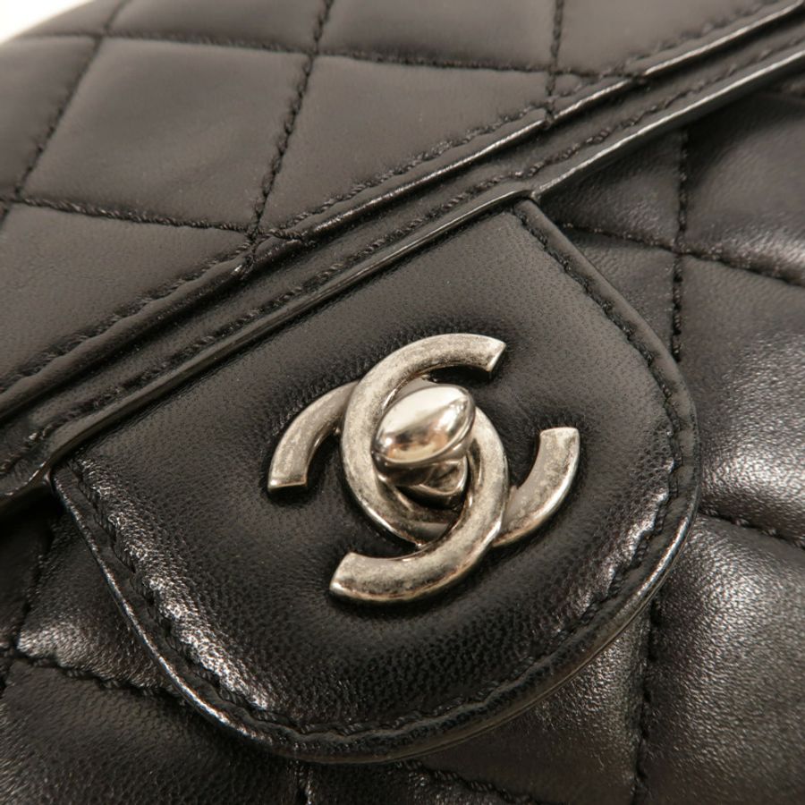CHANEL 羊皮皮革Citizen Zip Flap肩背袋-6