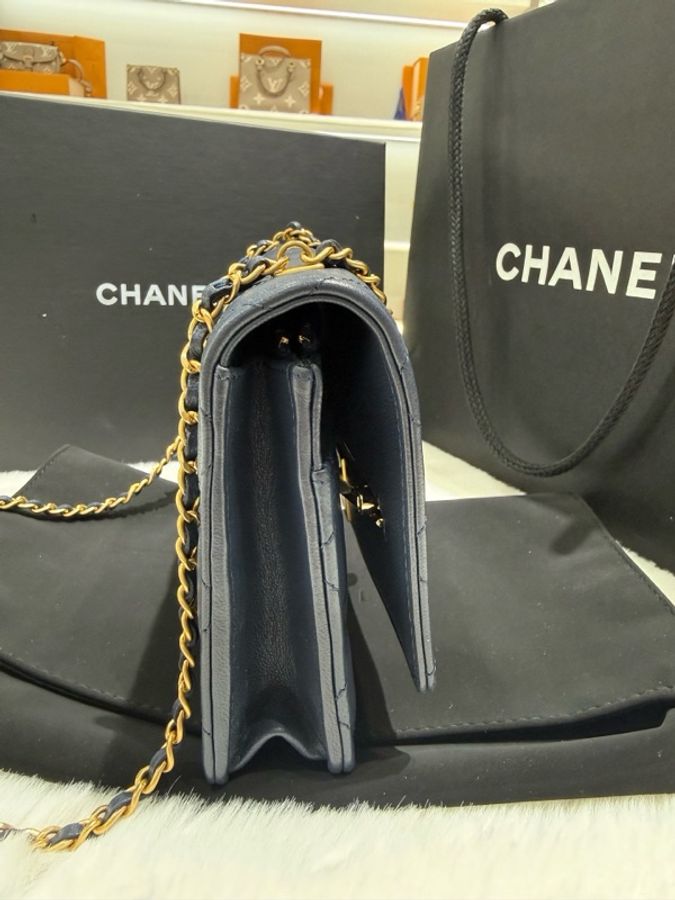 Chanel 香奈兒 woc包 深藍色 23年芯片款 經典菱格紋 金色五金-9
