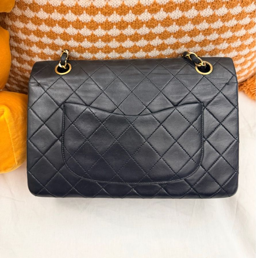 【極美古董珍藏】CF25 CHANEL Vintage 25cm 黑金雙蓋口蓋包 24K金雙C釦(經典黑羊皮/雙鏈)-3