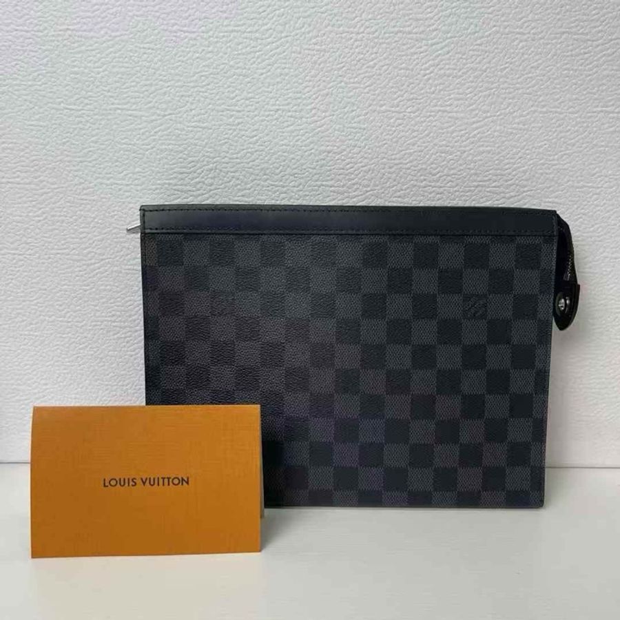 LV 路易威登棋盤格洗漱包 芯片款 尺寸27x20-0