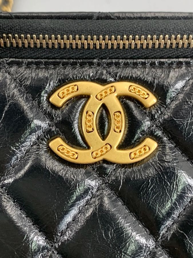 香奈兒24B化妝盒黑金油蠟皮 全套 尺寸16.5~10~8cm Chanel 24B Vanity Case, Black Shiny Calfskin & Gold Hardware, Full Set Size: 16.5~10~8 cm-8