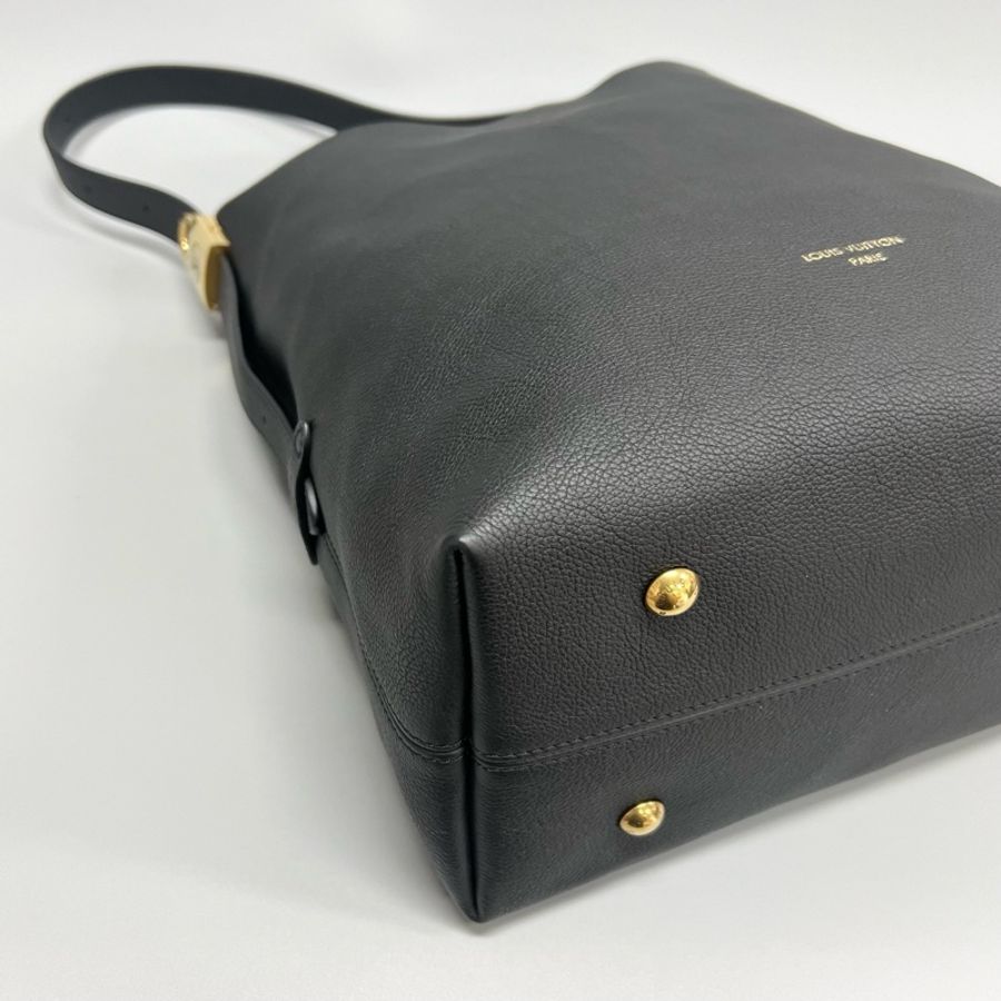 Louis Vuitton 路易威登 low key hobo黑色中号单肩腋下包 子母包 芯片款 尺寸:31*35*18cm 附件:子袋 尘袋-5