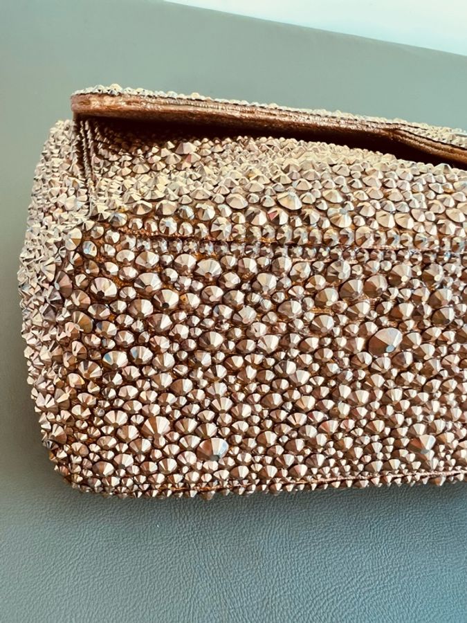 Chanel中古鑲鑽包-6