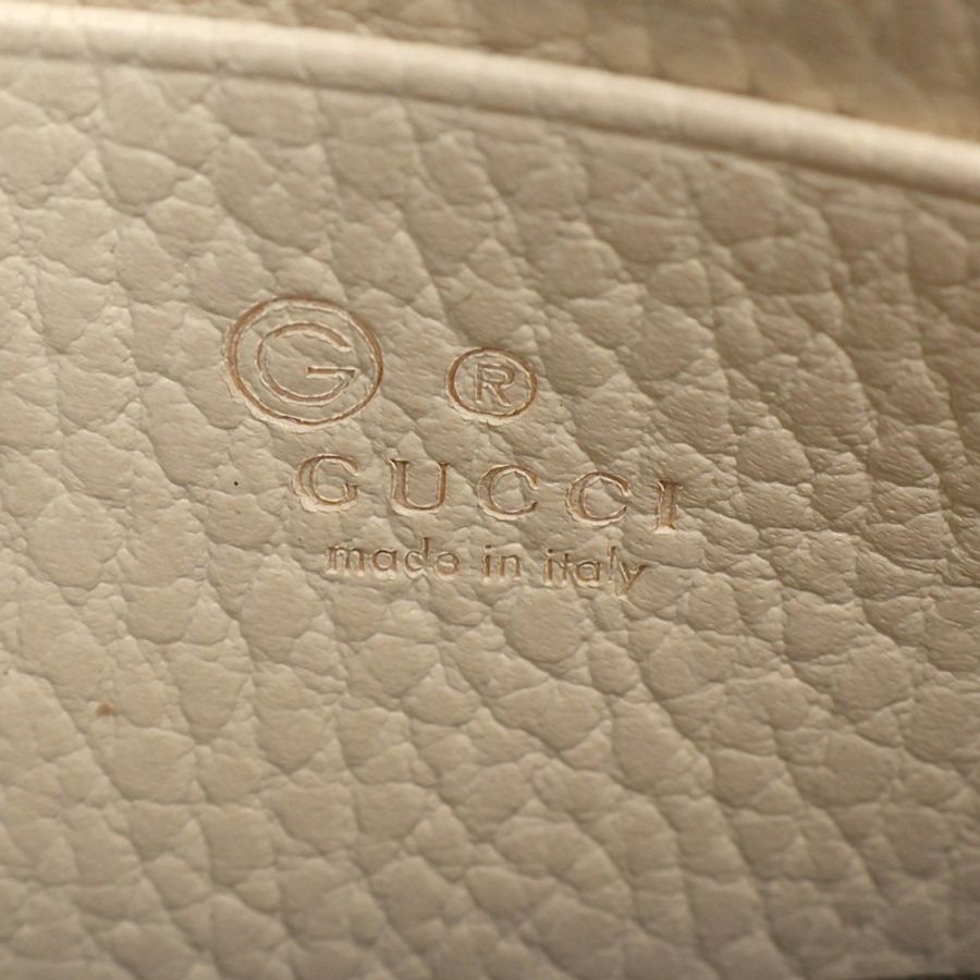 GUCCI 古馳 Interlocking G 肩背包 米色 粒面牛皮 615523-3