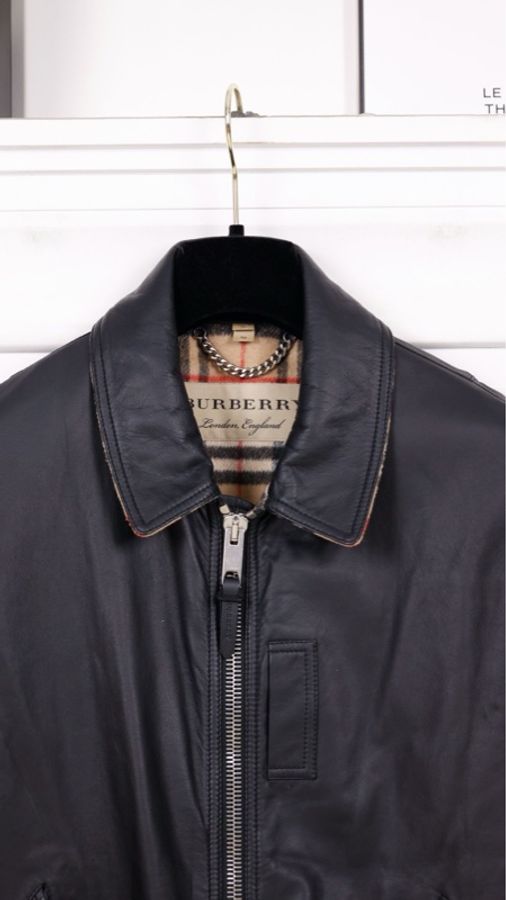 Burberry黑色pu两口袋拉链夹克外套-6