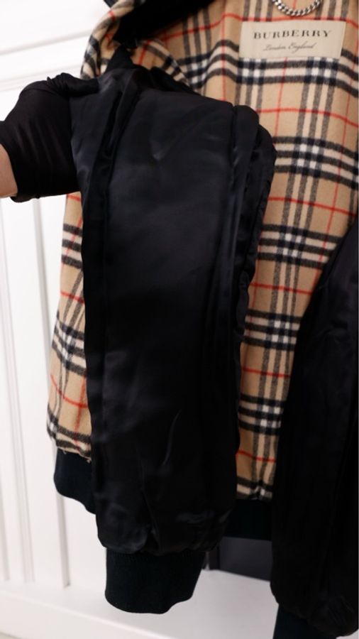 Burberry黑色pu两口袋拉链夹克外套-12