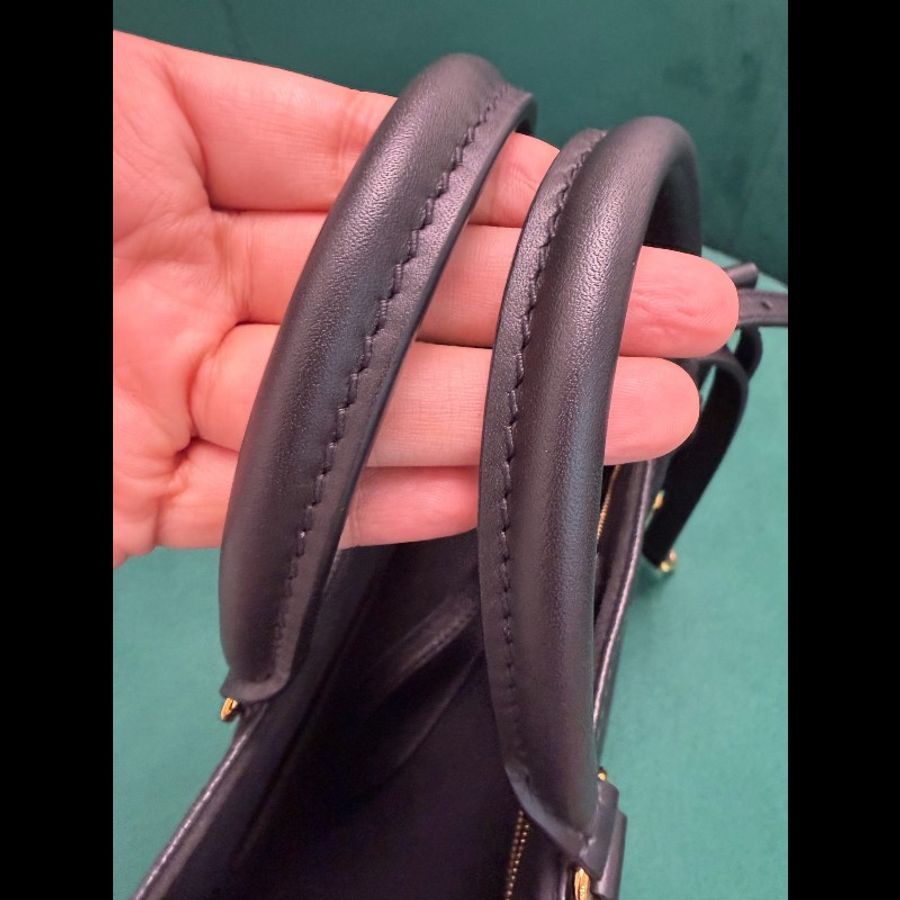 Lv/路易威登/Louis Vuitton 黑色onthego老花壓紋百搭通勤 叢林包托特包-1