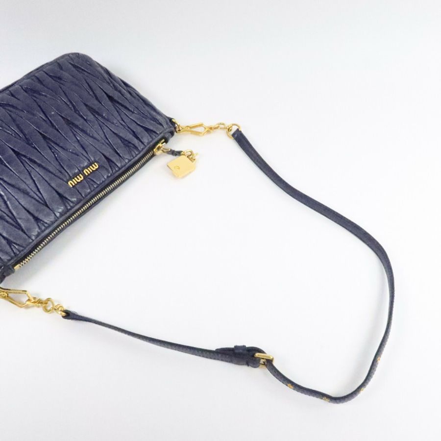 Miu Miu 牛皮皮革Shoulder Bag肩背袋-8