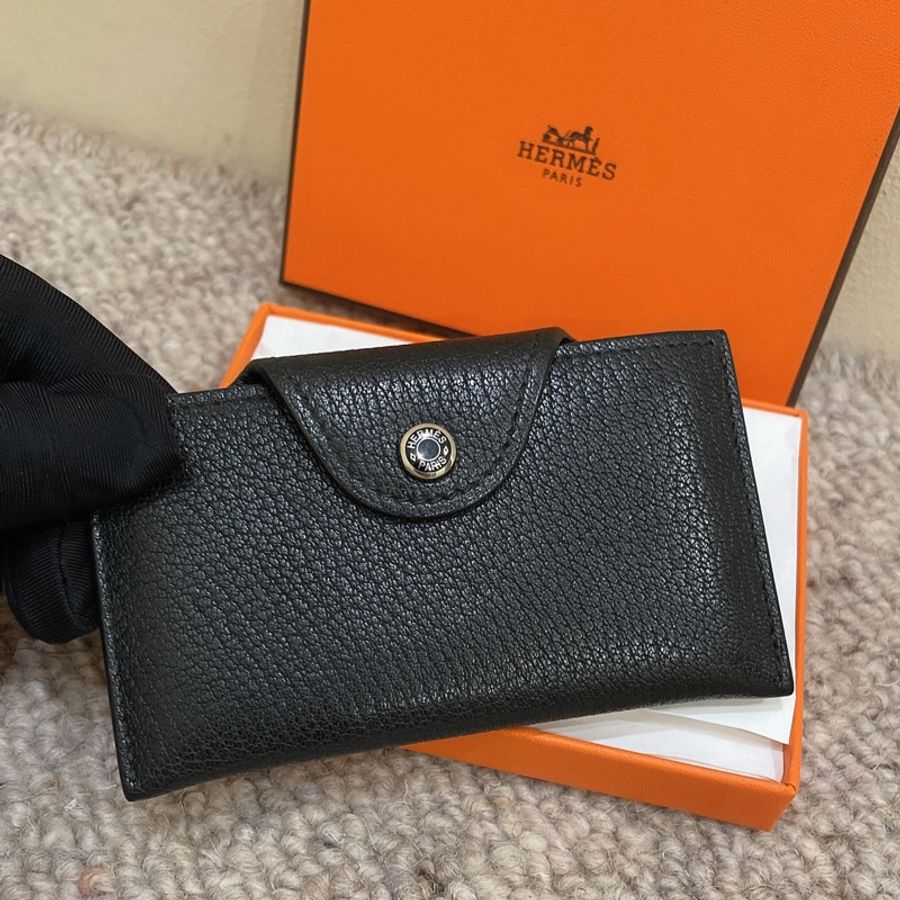 全新現貨帶票!Hermes 愛馬仕 Iliade 山羊皮卡包 黑銀W刻-2