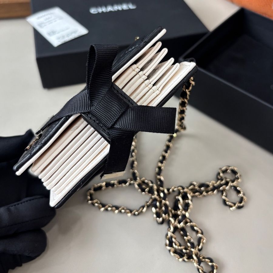 Chanel 22B黑金手賬形卡包斜挎包,芯片款,閒置未使用品,五金膜都在-3