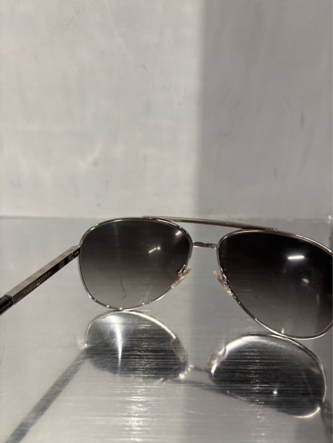 Louis Vuitton 飛行員墨鏡 |Classic Trend CT精品|台北東區實體-8