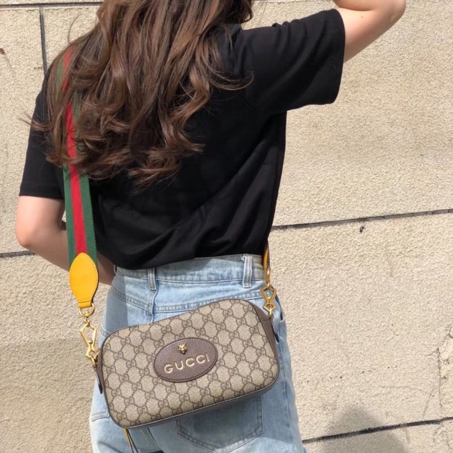 ✿ GUCCI雙G logo拼咖色虎頭相機包-0