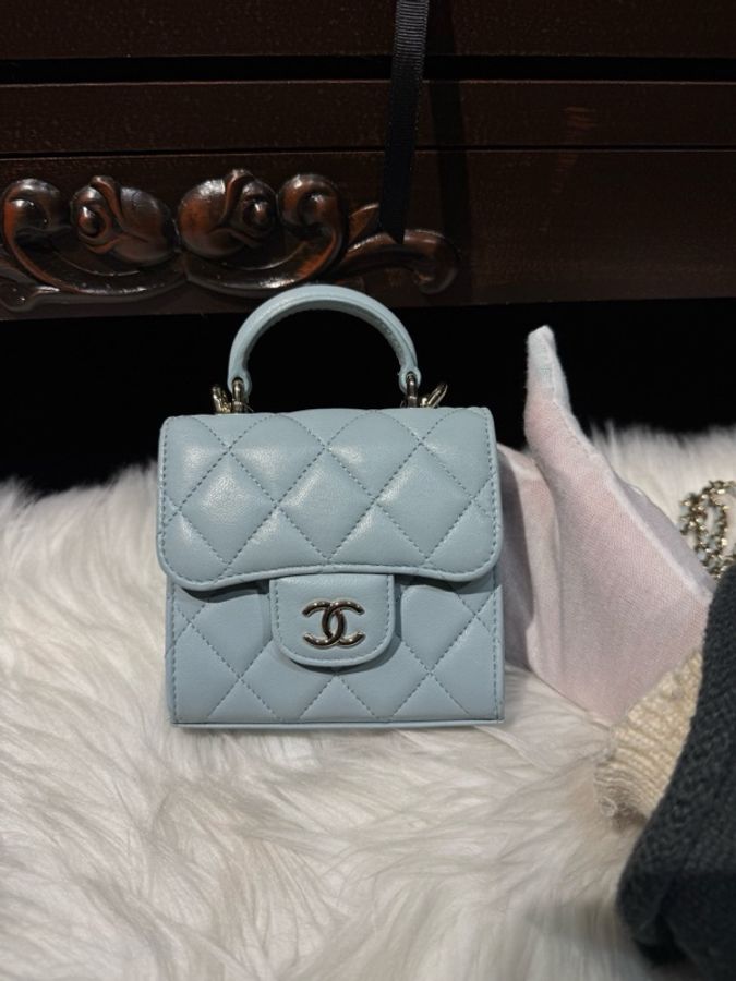 香奈兒Chanel 22p baby blue嬰兒藍 手提小口蓋包 99新-1