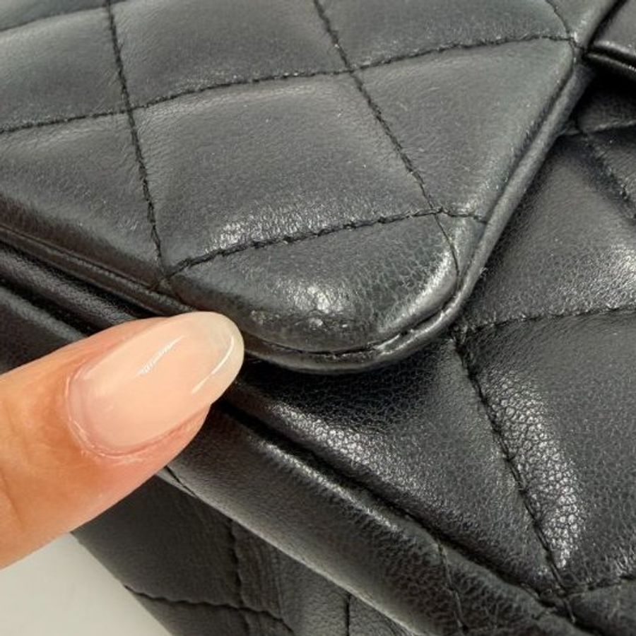 ✿ CHANEL 17cm黑色金釦菱格羊皮方胖-24
