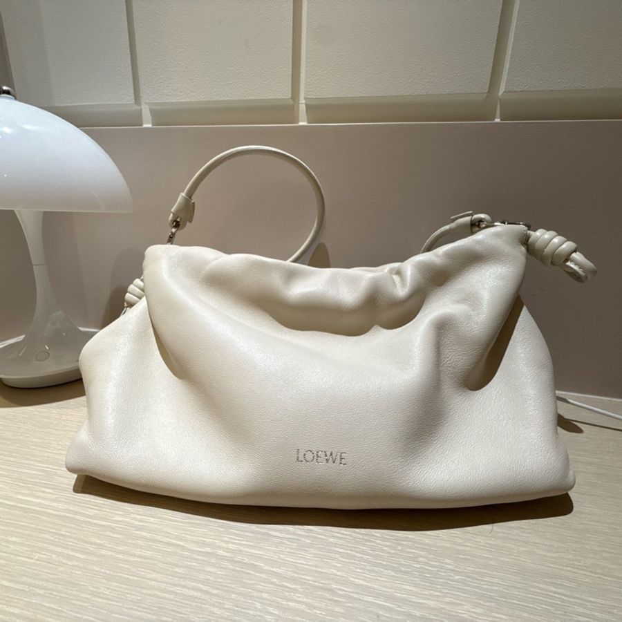 LOEWE Medium Flamenco Purse Soft White 中款 肩背包|專櫃正品|附完整配件-0