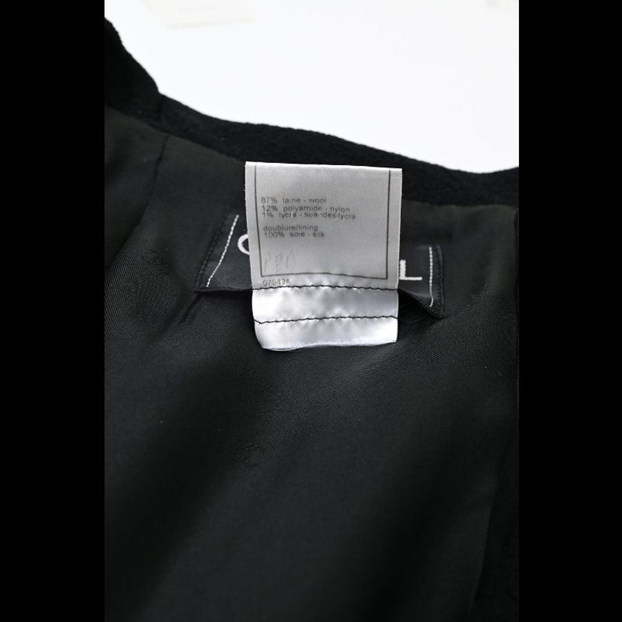 Chanel 98年黑色羊毛双排扣两口袋大翻领上衣外套-8