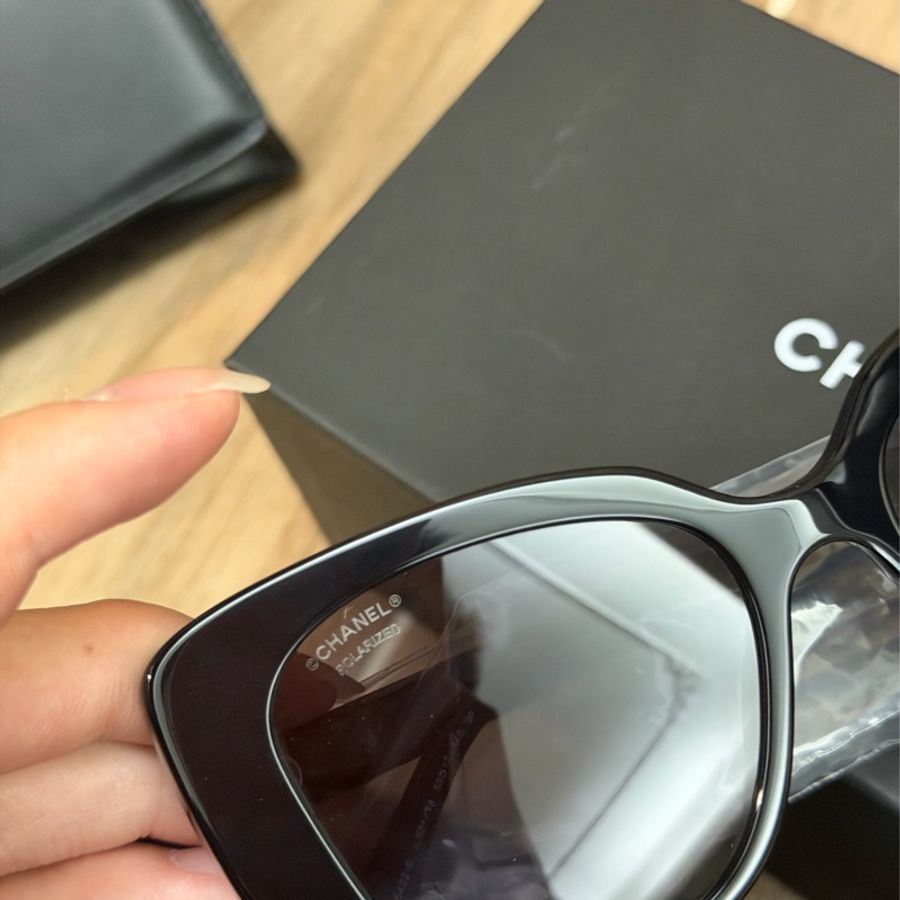 Chanel • 經典爆款全黑水鑽墨鏡 全新全配 CH5422-7