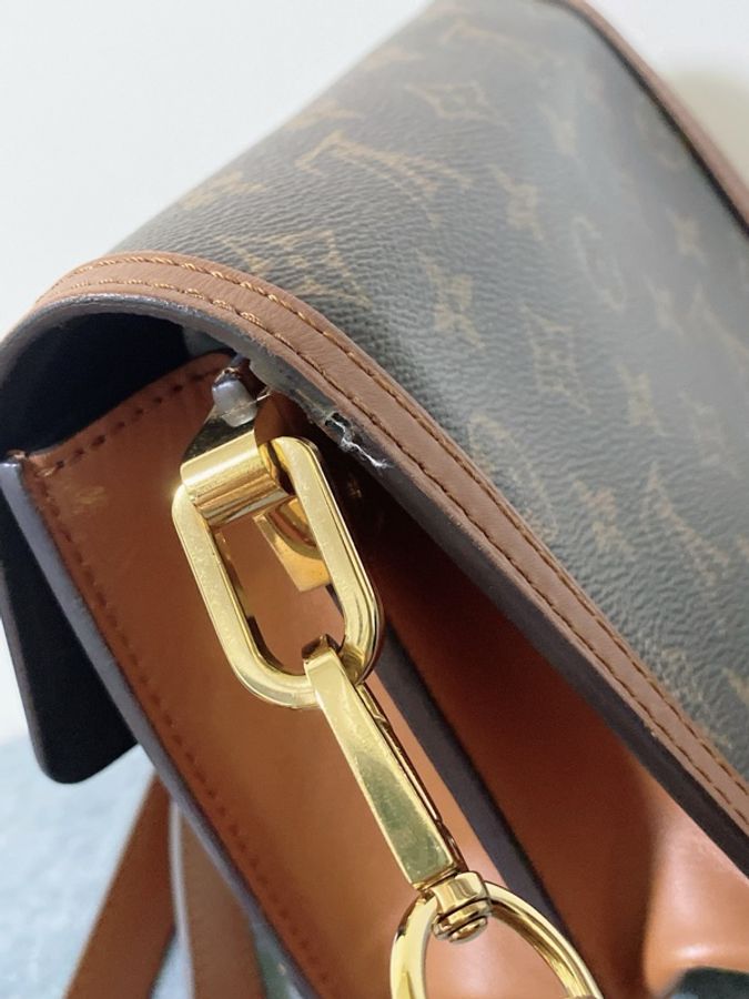 LOUIS VUITTON MINI 達芙妮-19