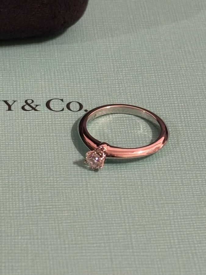 Tiffany 六爪鑽 0.24ct 美物-10