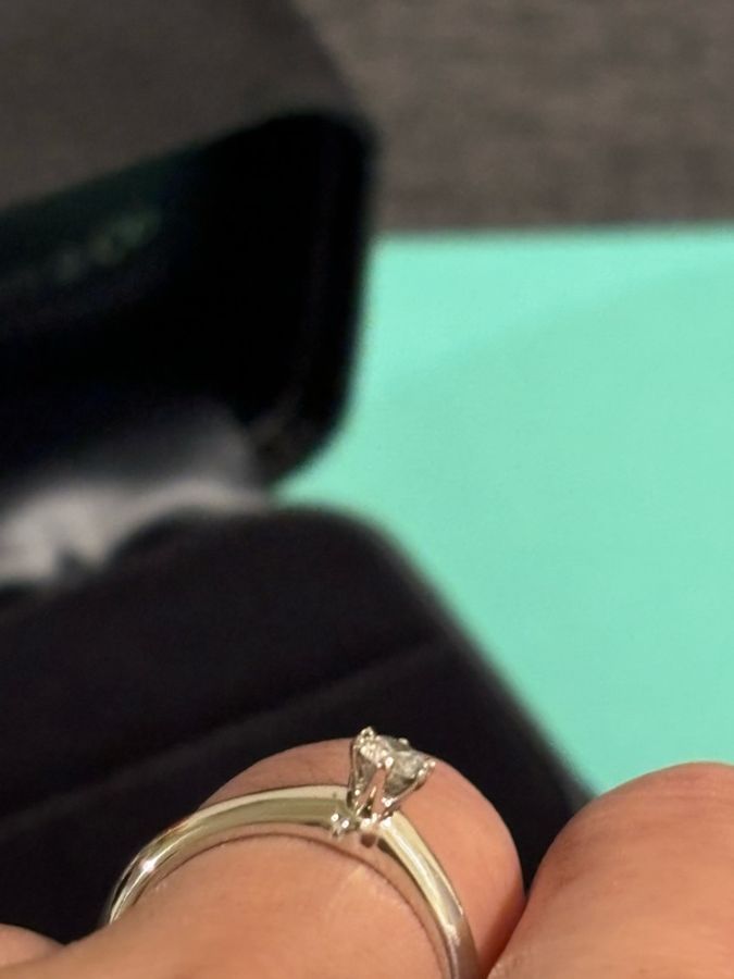Tiffany 六爪鑽 0.24ct 美物-12