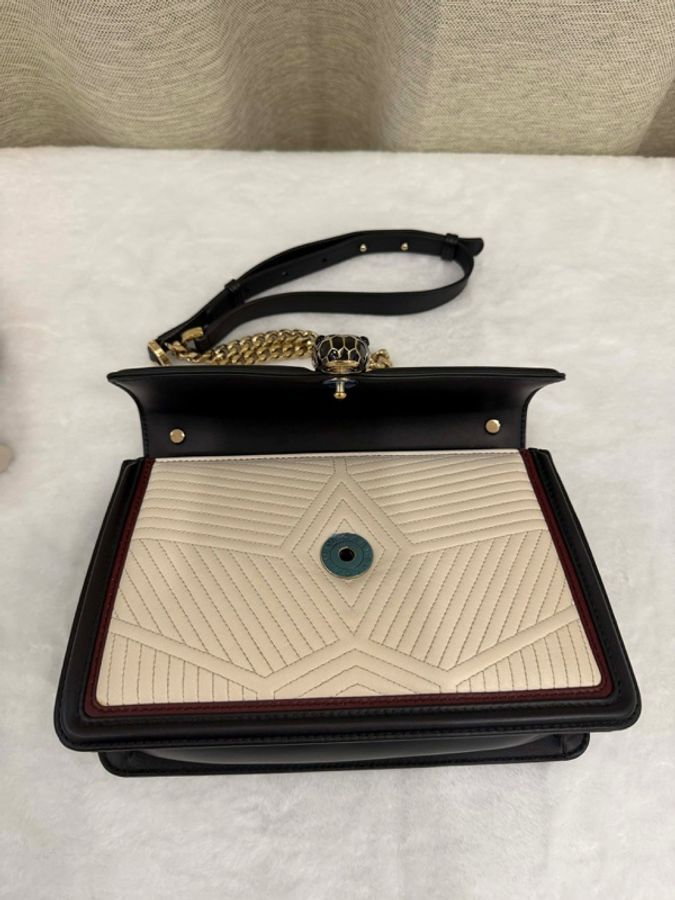BVLGARI 寶格麗 Serpenti Forever Diamond Blast 鑽石包-6