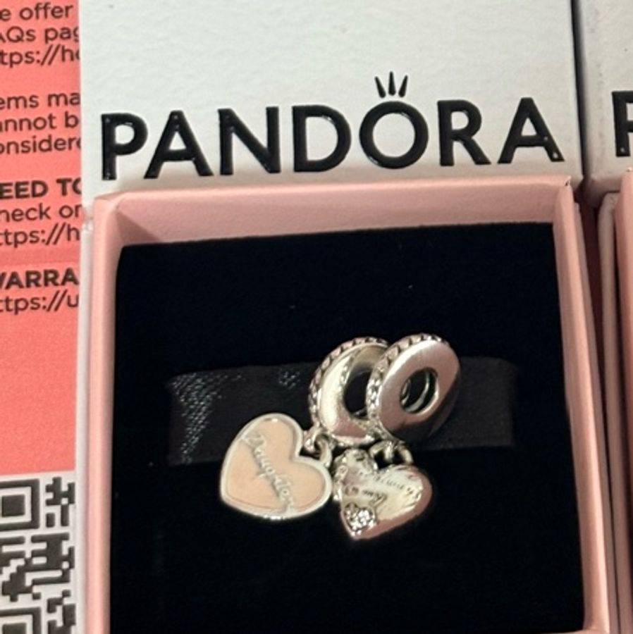 Pandora 母女心形雙吊飾全新-0