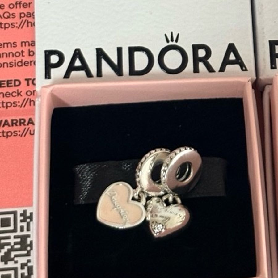 Pandora 母女心形雙吊飾全新-2