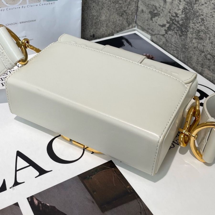 Dior 迪奧 蒙田 Montaigne 尺寸:17.5*12cm 純白亮面牛皮 配寬肩帶-3