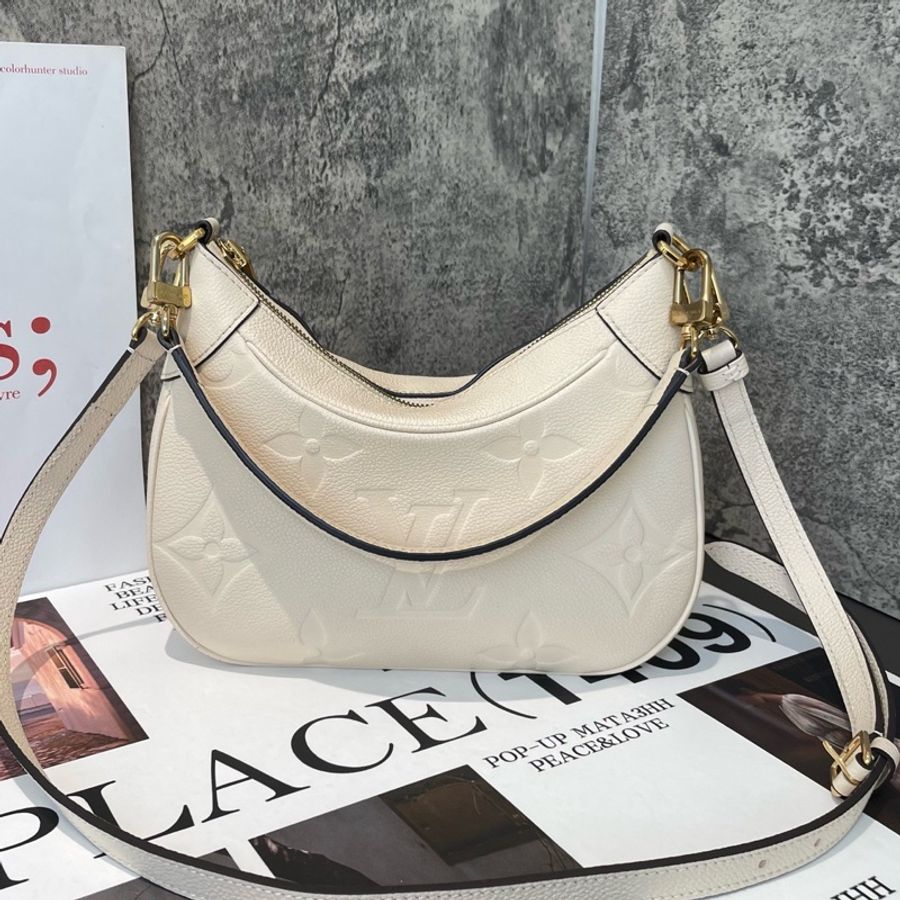 Louis Vuitton .路易威登 bagatelle 牛角包 奶白色 尺寸:24*7*18cm-0