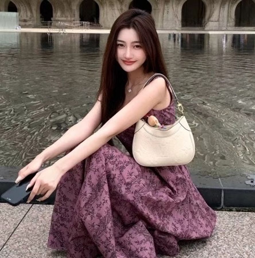 Louis Vuitton .路易威登 bagatelle 牛角包 奶白色 尺寸:24*7*18cm-5