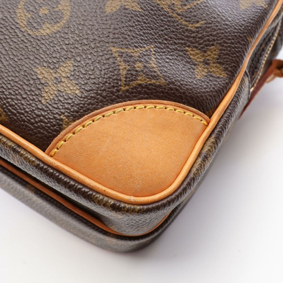 路易威登亞馬遜肩挎包 M45236 Monogram 皮革棕色二手-6