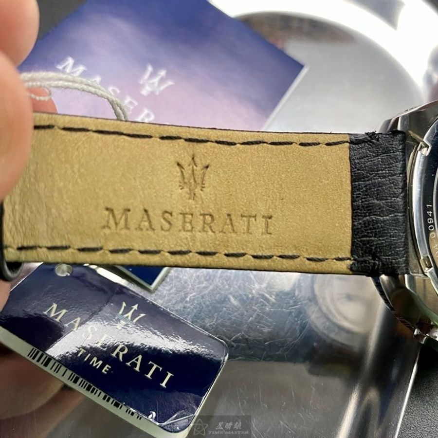 MASERATI手錶,編號R8851101004,46mm銀圓形精鋼錶殼,銀色三眼, 運動錶面,深黑色真皮皮革錶帶款-4
