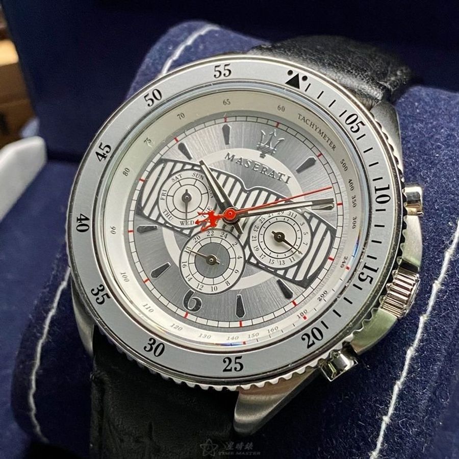 MASERATI手錶,編號R8851101004,46mm銀圓形精鋼錶殼,銀色三眼, 運動錶面,深黑色真皮皮革錶帶款-7