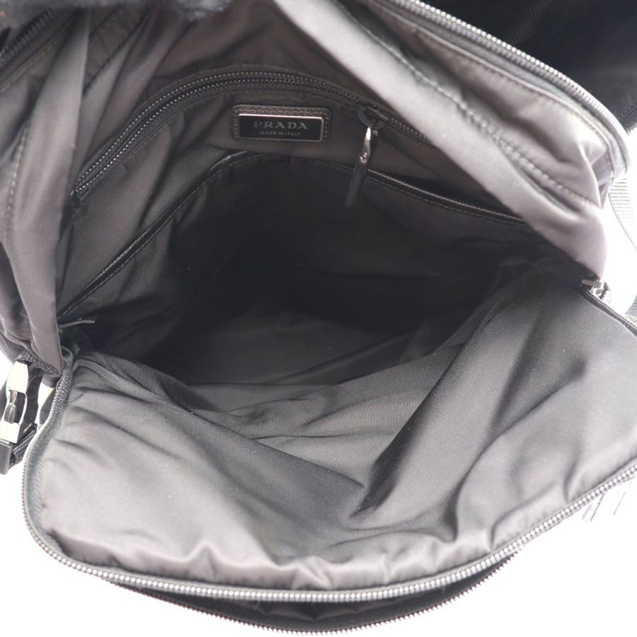 PRADA 普拉達 Re-Nylon 後背包 黑色 尼龍 2VZ101-3