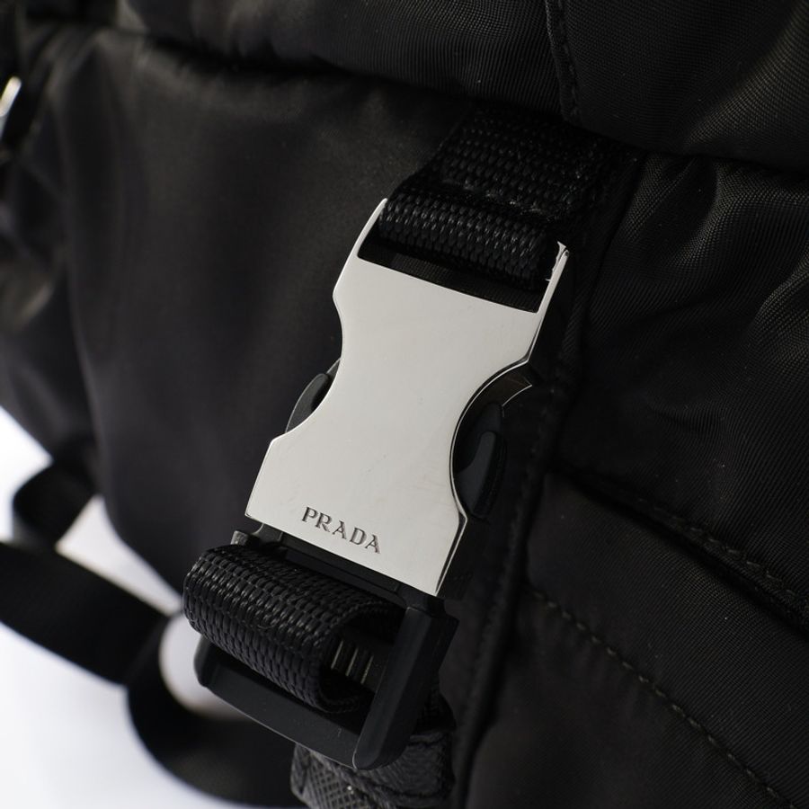 PRADA 普拉達 Re-Nylon 後背包 黑色 尼龍 2VZ101-10