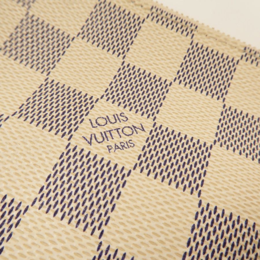 LOUIS VUITTON Damier Azur Mini Pochette Accessories鏈帶手挽袋-8
