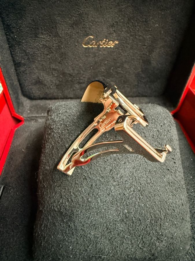 Cartier 卡地亞 Santos-Dumont 鏤空腕錶 白金 XL (Ref: W2020033)-3