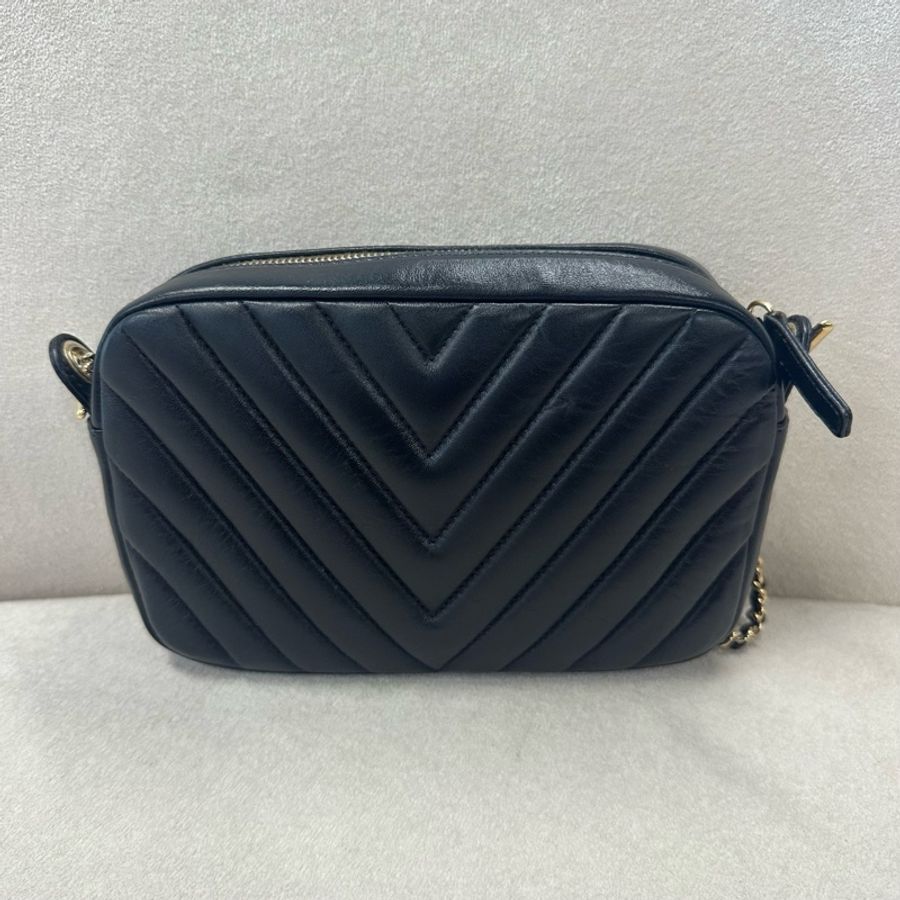 chanel 香奈兒 黑色金扣相機包 單肩斜挎包-2