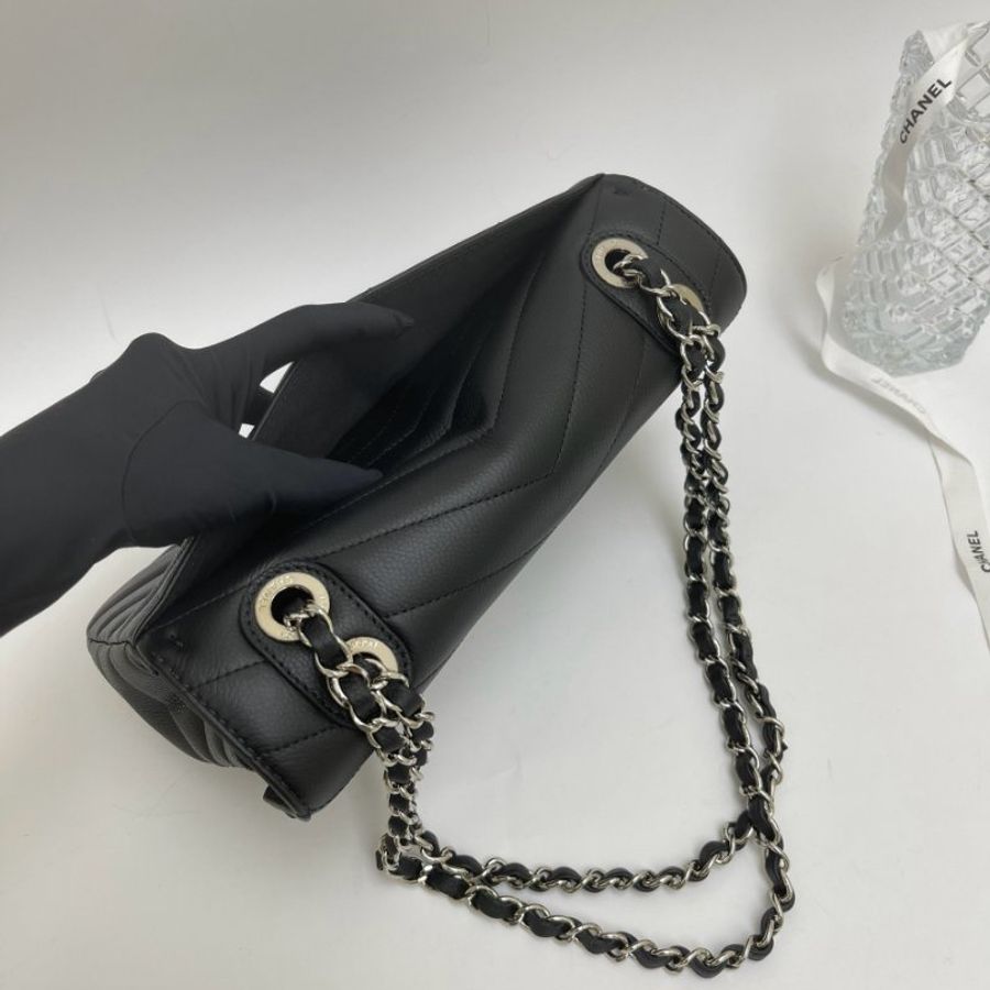 CHANEL 山型紋翻蓋包 保卡款-7