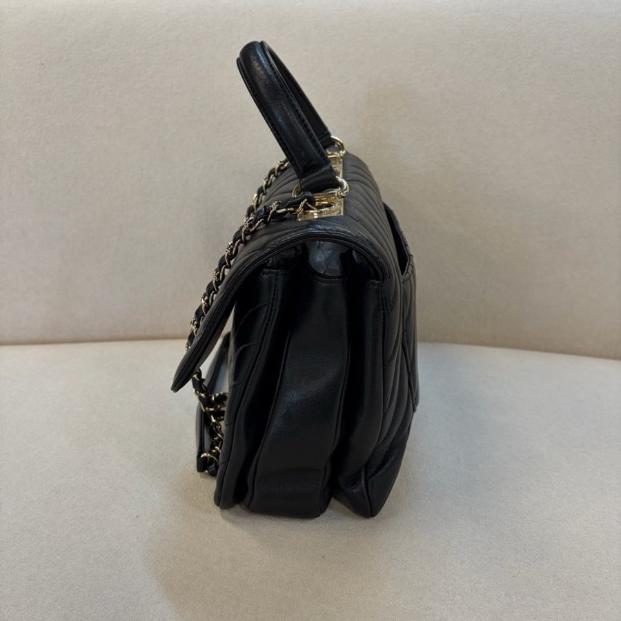 CHANEL 香奈兒 trendy cc 黑色V紋金扣手提包單肩包-1