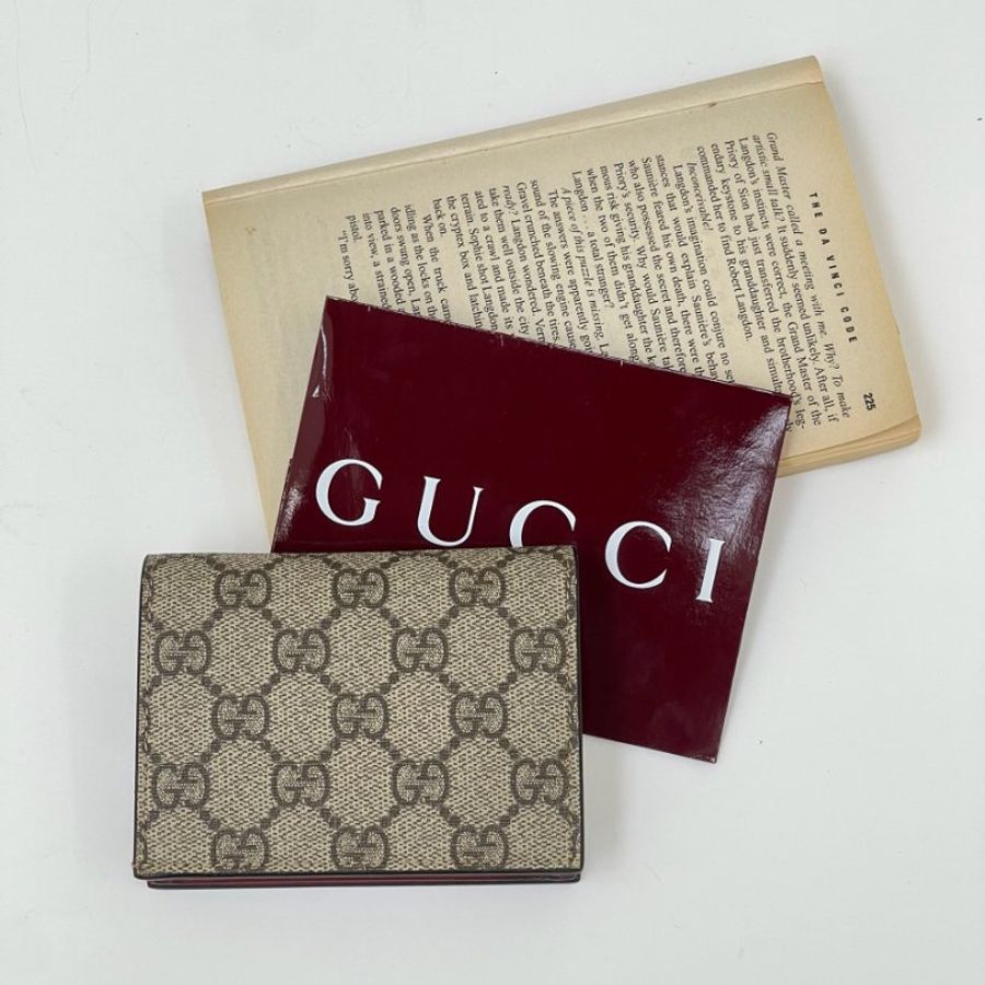GUCCI 彩虹GG Supreme 對折短夾-1