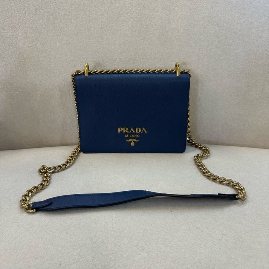 Prada 普拉達 Saffiano 藍色金扣牛皮單肩斜挎包-0