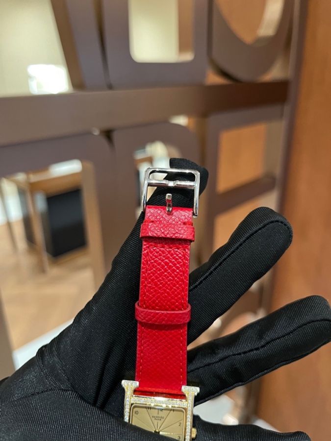 Hermes愛馬仕紅色H石英腕表 HH1.510-3